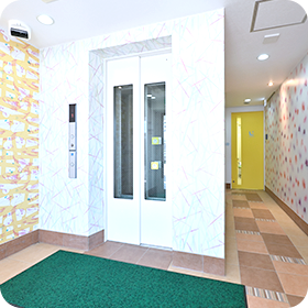 患者さまに配慮した設備を準備しています